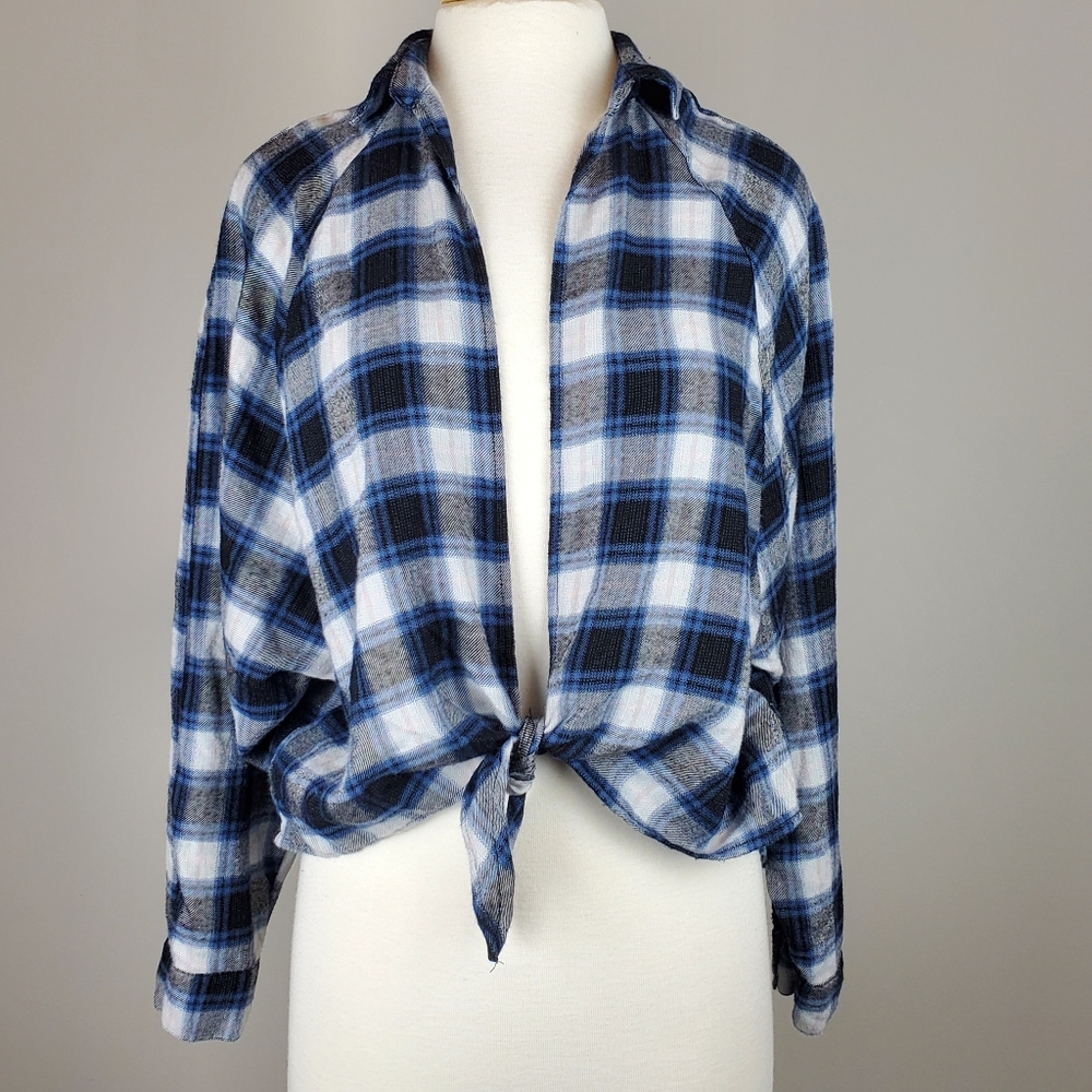 BDG Open Tie Front Plaid Flannel